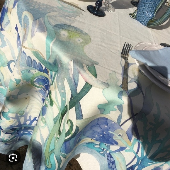 Oblong Linen Tortuga Tablecloth - Picture 9 of 9